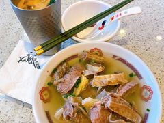-七爷清汤腩·港式茶餐厅(世博店)