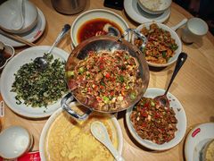 -湘阁里辣(南岭购物广场店)