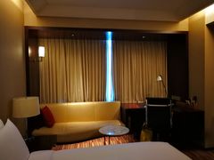 -上海龙之梦万丽酒店