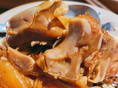 -红猪卤肉饭(大西洋美食城店)