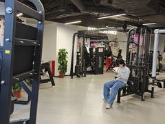 -超鹿运动(达信大厦店)