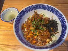 蛤蜊猪肝拌面+虎皮蛋-沪西老弄堂面馆(定西路店)