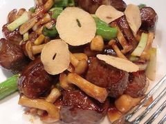 黑椒葱爆牛肉粒-杭州西子湖四季酒店·金沙厅