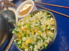 -牛华周记麻辣烫起源店