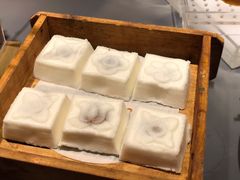 非遗白玉方糕-探花·意境江南菜·唐伯虎文化体验店·松鼠桂鱼(观前店)