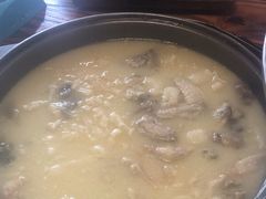 -侠成水上农庄(工业大道店)