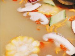 -恋羊时代黑山羊火锅(滨海大道店)