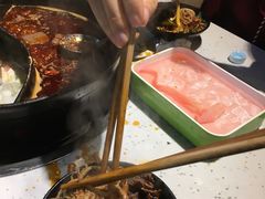 -钢管厂五区小郡肝串串香(奥克斯广场锦城万达店)