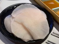 腌萝卜片-猪啊牛呀羊啊铜盘烤肉(正大广场店)