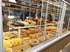 -焙丽拾光(麦凯乐直营店)