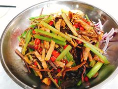 干锅什锦野菜-雅和生态渔庄·宜城锅巴饭(龙灵山公园店)