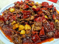 辣子盐池滩鸡-红柳枝滩羊烧烤·非遗