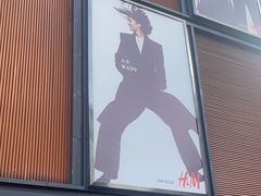 -H&M(天一广场店)