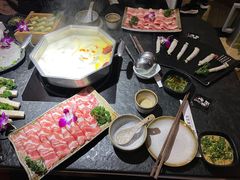 -新草堂锅物料理(泉城路店)