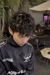 -YESIDO椰岛造型烫发染发