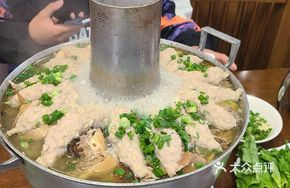 Yibin Old Hot Pot