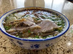 -吾穆勒蓬灰牛肉面·清真(北滨河中路店)