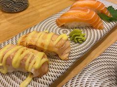 火炙三文鱼手握-村上一屋·亚洲菜融合小馆(南楼店)