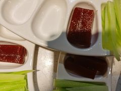 -三人行骨头王火锅(长寿店)