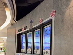 -百美汇影城(LUXE嘉里中心店)