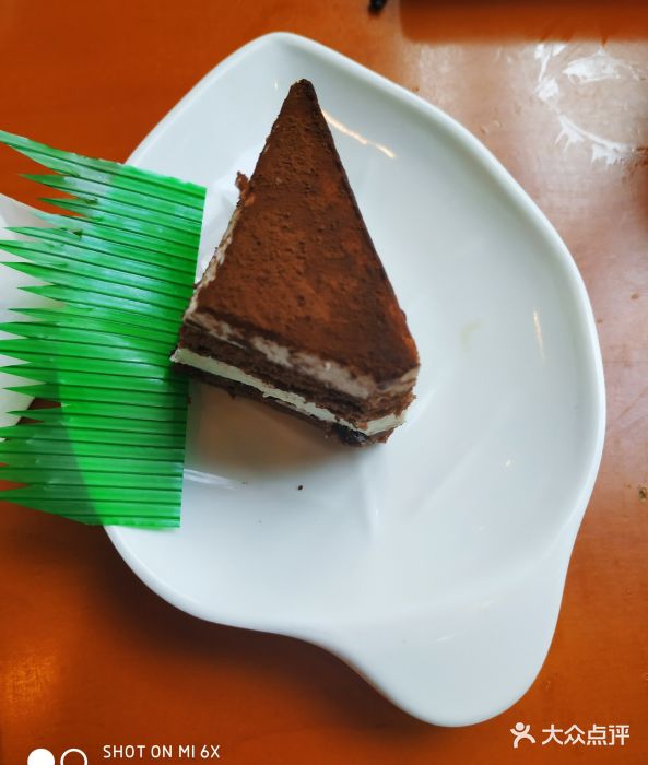 银子日本料理铁板烧(人民广场店)提拉米苏蛋糕图片