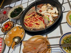 -贰回巷火锅馆(钟楼店)