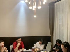 -煲王粤菜餐厅(中侨中心店)