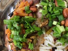 -红鼻子桂林米粉(金唐新光界店)