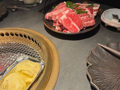 -铭牛烧肉·和牛海鲜自助(高新月牙湖店)