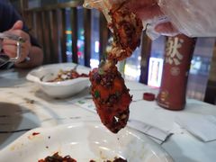 -凤凰路何眼镜香辣蟹(花果园店)