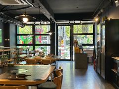 -鹿鸣山草本茶香火锅(园西路店)