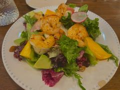 鲜虾牛油果色拉-AFS Cafe & Canteen(闽江二路店)