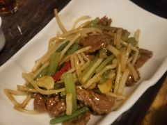 -东馆和天下特色餐饮(工农店)