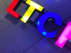 -乐天虫量贩式KTV(十字街店)