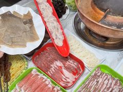 -羊家胡同·龙虾烧烤火锅(龙汇路店)