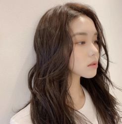 -BULB STUDIO 巴柏明星发型工作室