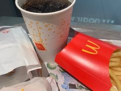 -麦当劳(中山公园龙之梦店)