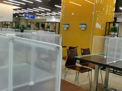 -誉兴公众餐厅(港大医院店)