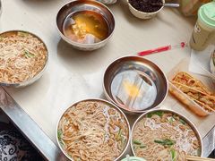 -正宗杨记普洱酸醋米线(总店)