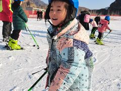-荣盛康旅野三坡滑雪场