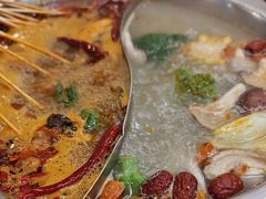-黔哆哆地摊酸汤火锅(清湖店)