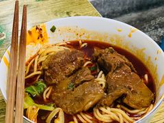 -易毛特色牛肉面(解放碑步行街店)