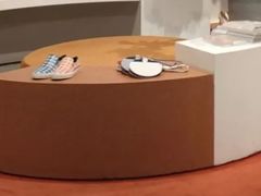 -DVF(北京燕莎奥莱店)