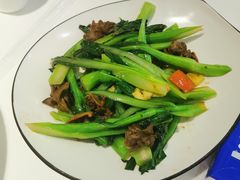 芥兰炒鸡杂-至潮餐厅精致粤菜·活鲈鱼·走地鸡(珠江新城店)