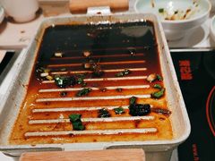 -黄记煌三汁焖锅(新佳丽江汉路店)