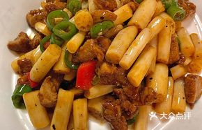 Lotus Stem with Beef Cubes