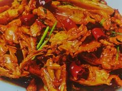 -嗨辣小聚·盘锦河蟹·海鲜烧烤龙虾(盘锦十年好店)