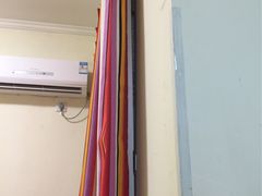 窗户感觉快倒了-7天优品·南京东南大学鼓楼医院店