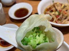 -诚铭记·虾仁汤包·成都小吃(融创店)