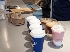 -瑞幸咖啡(巴黎春天陕西路店)